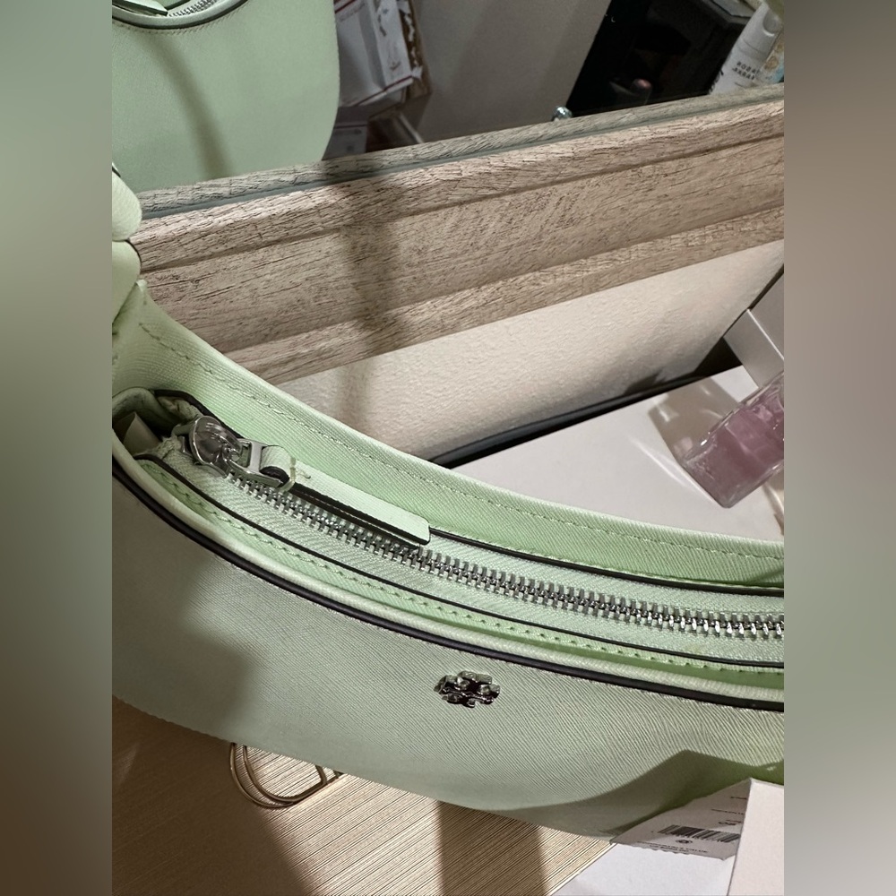 Tory Burch Emerson Shoulder Bag - Picture 8 of 10